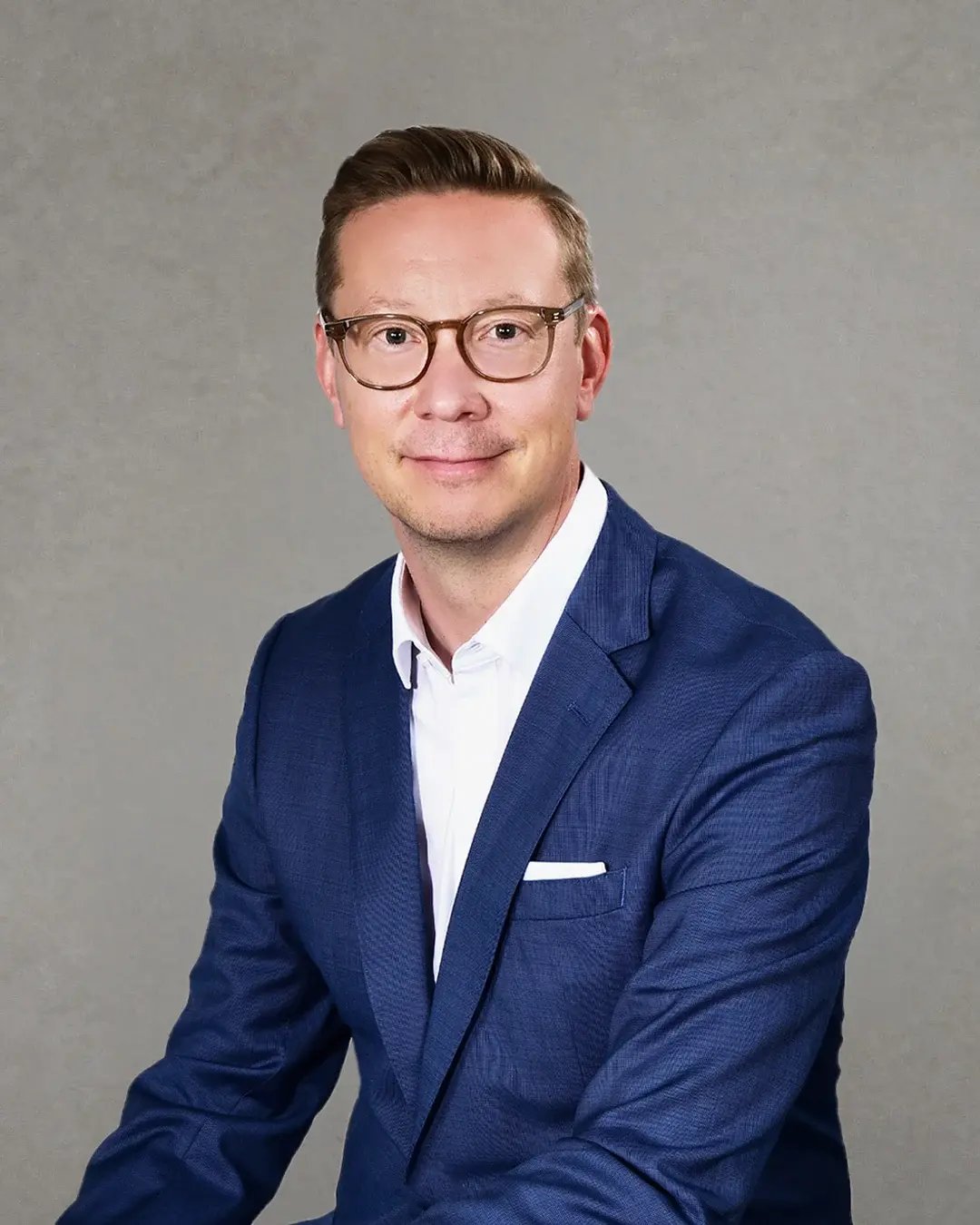 Resand Mikko Immonen_tausta